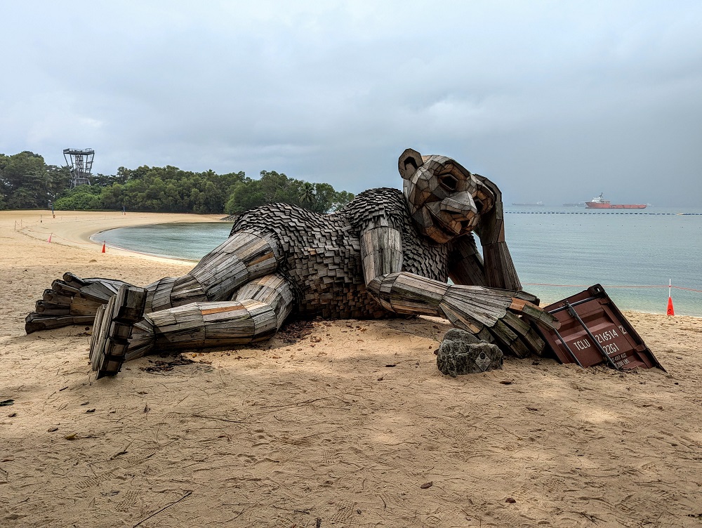 Explorers of Sentosa by Thomas Dambo gallery image